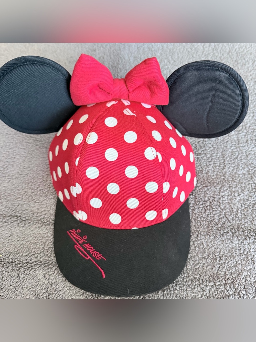 Disney Kids Minnie-Style Bow Ear Cap - Red & Black